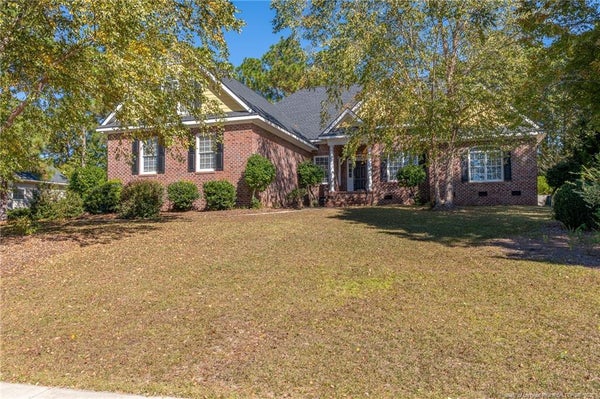 3120 HAMPTON RIDGE RD, FAYETTEVILLE, NC 28311 - Image e88b9e05fb17620c5f1d5a60a52371ce/28016624