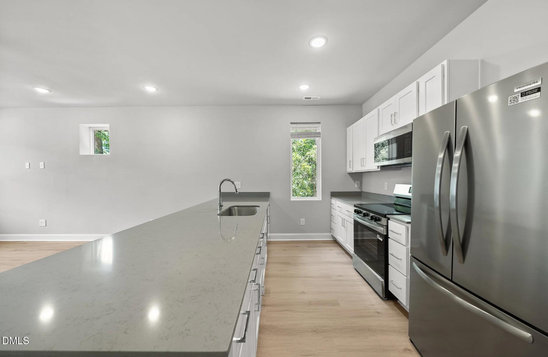 4204 Reavis Road