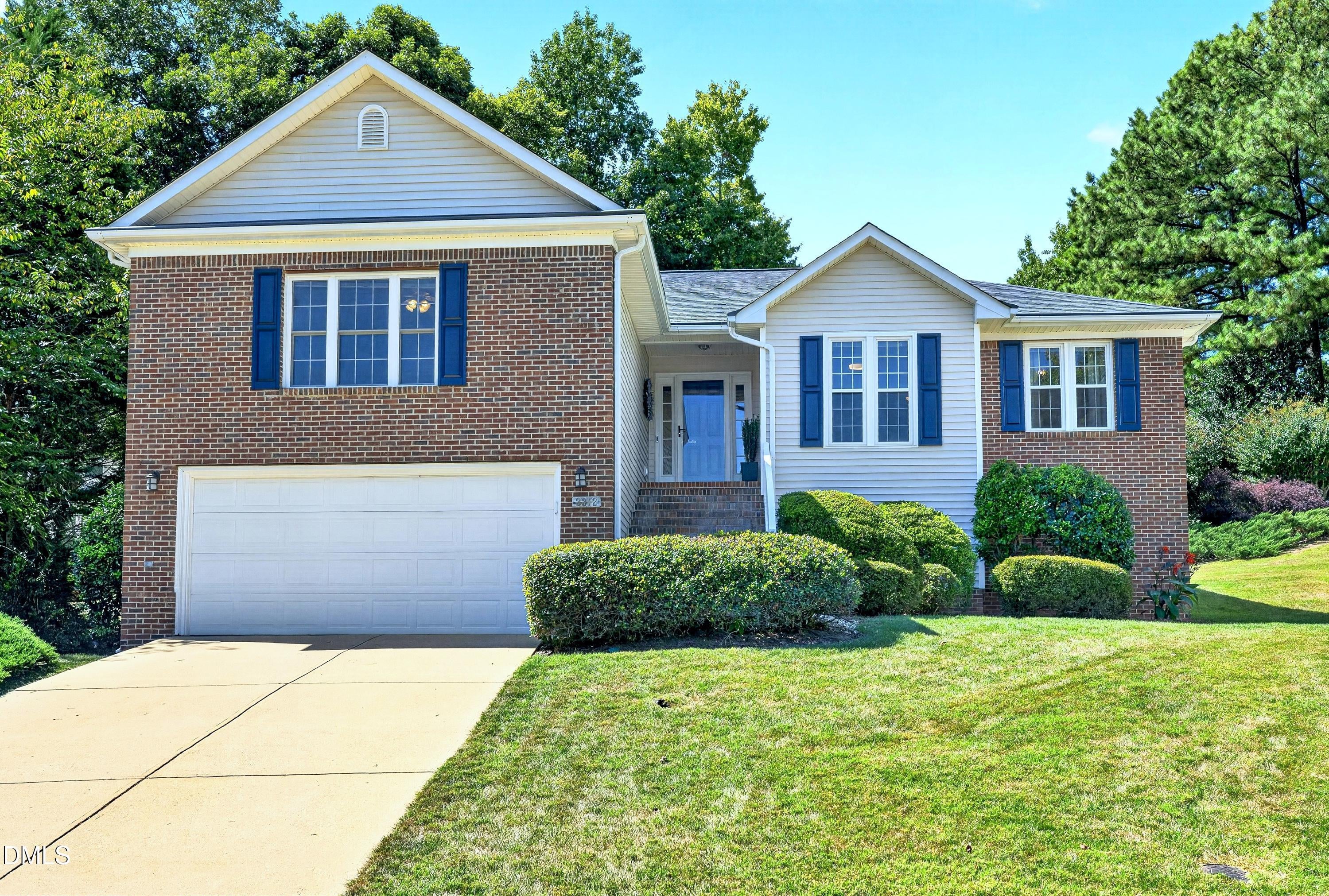 2312 Maplegreen Lane