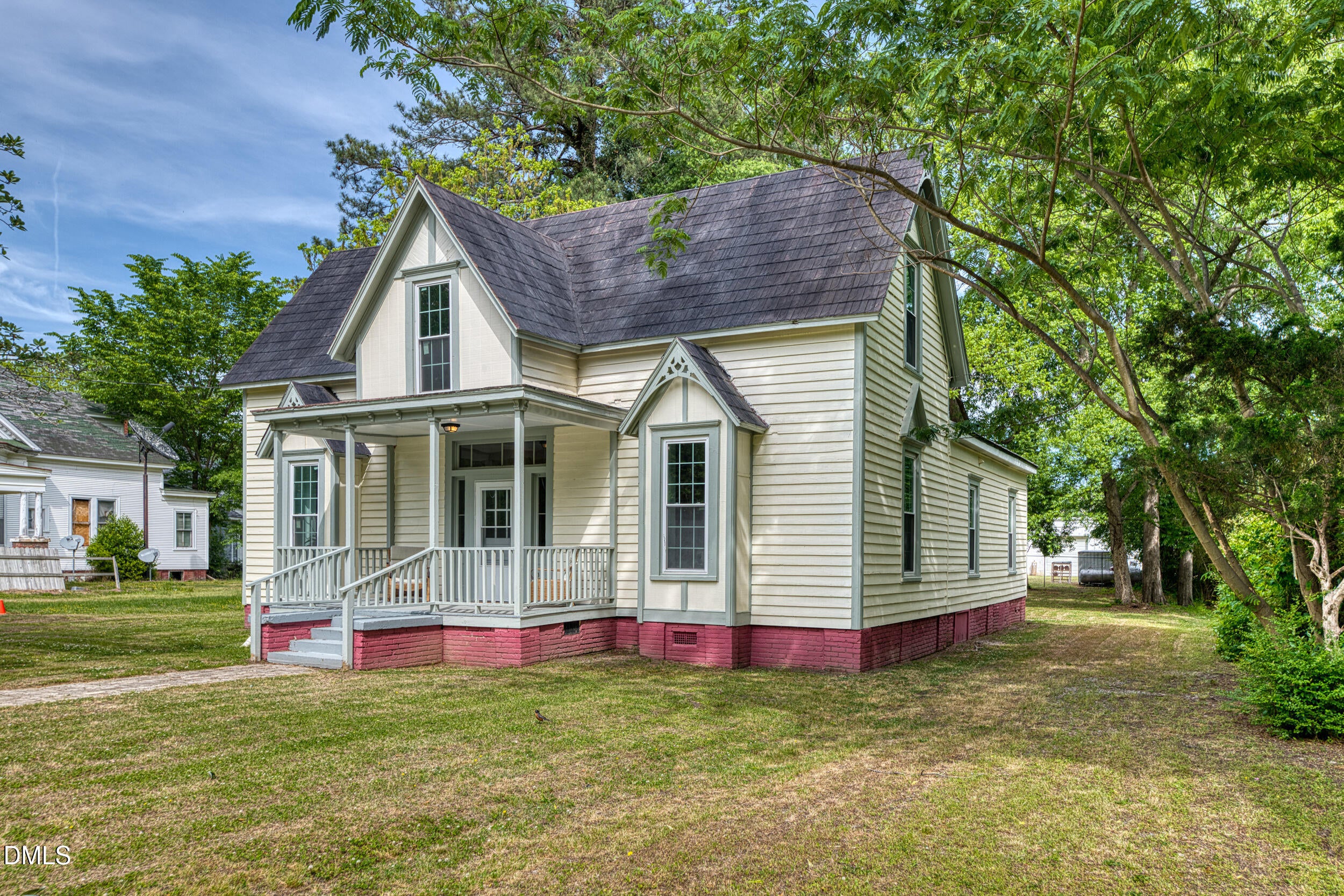 809 Church Street