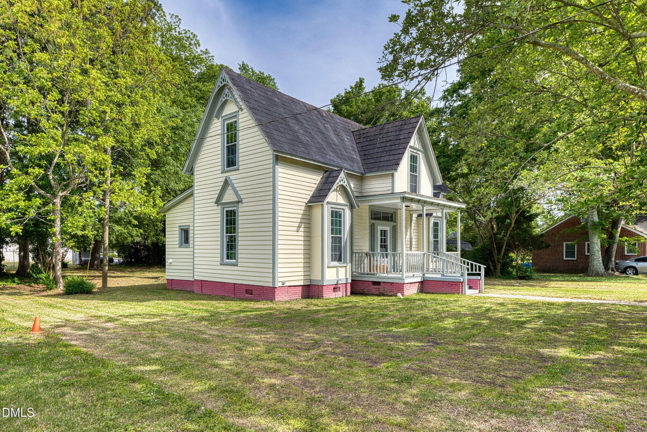809 Church Street
