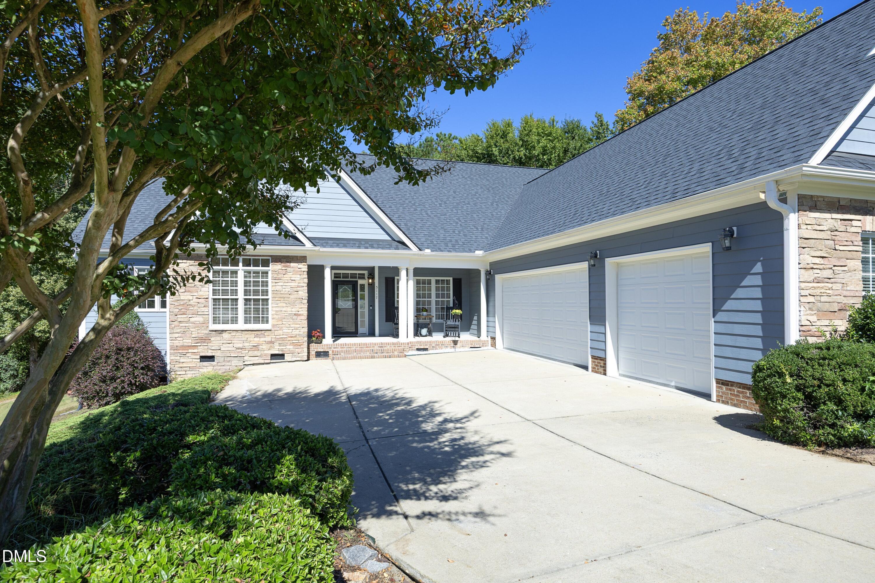 5117 Tera Springs Drive