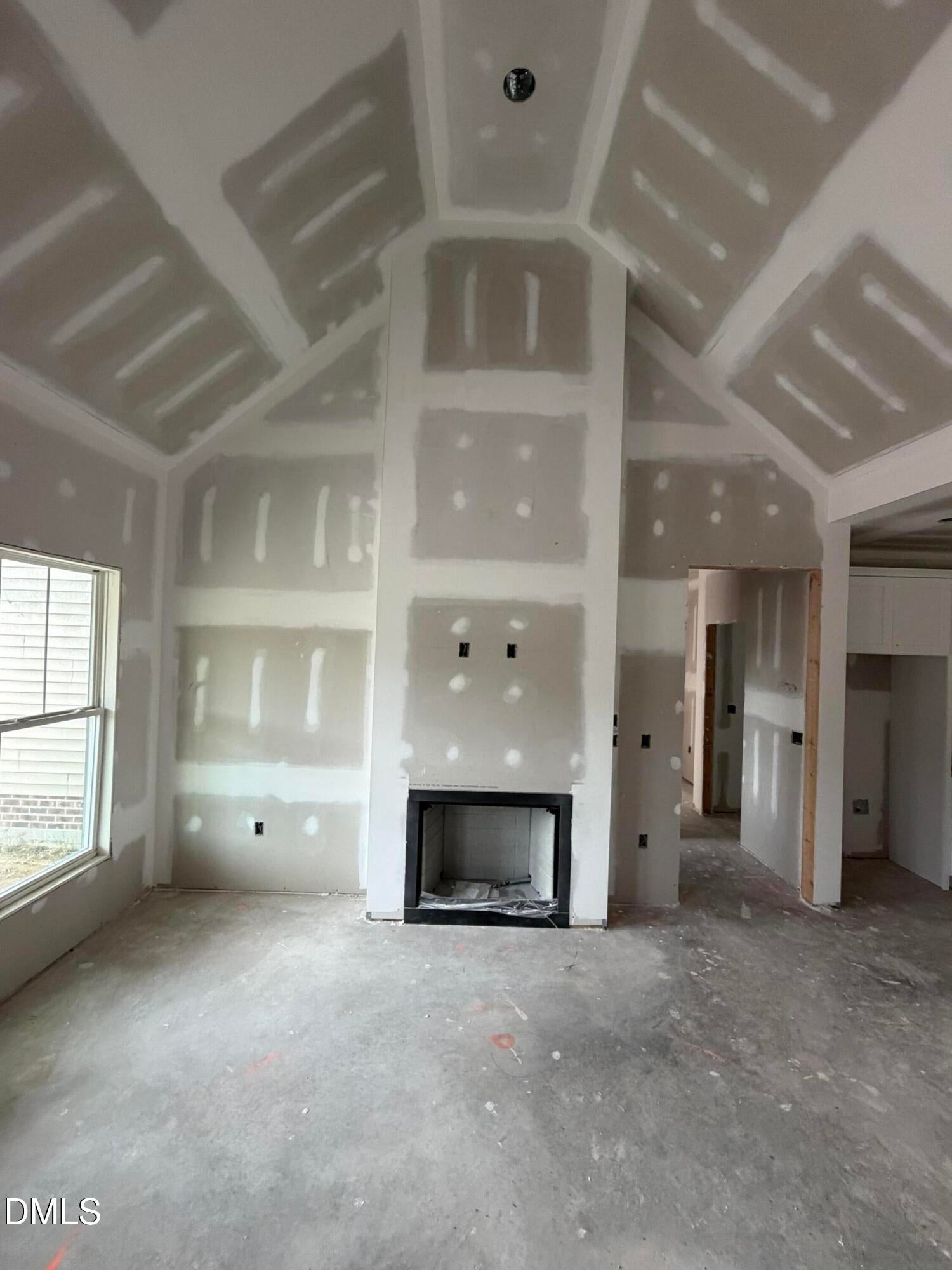 499 Hillard Lane