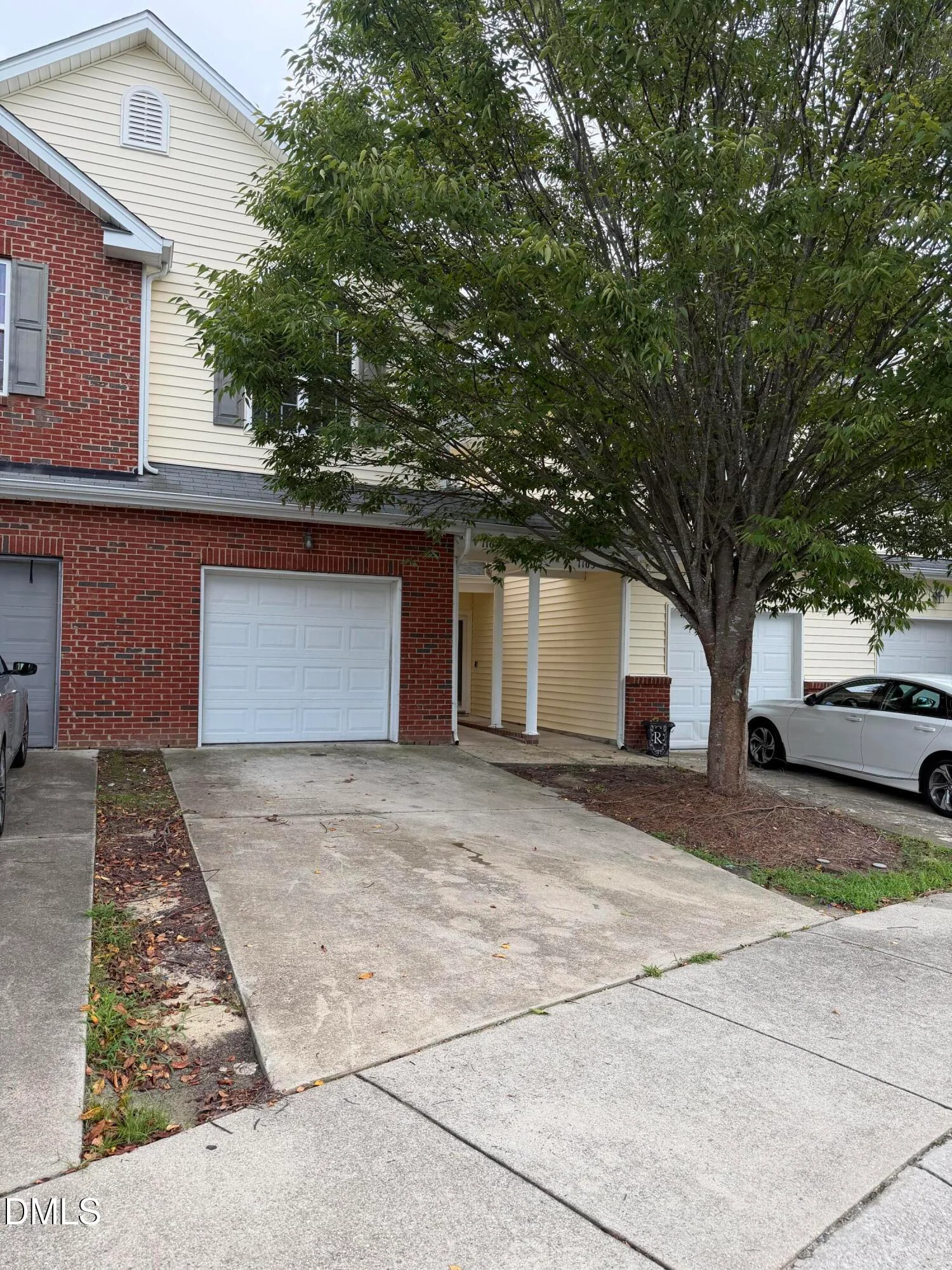 1103 Hadel Place