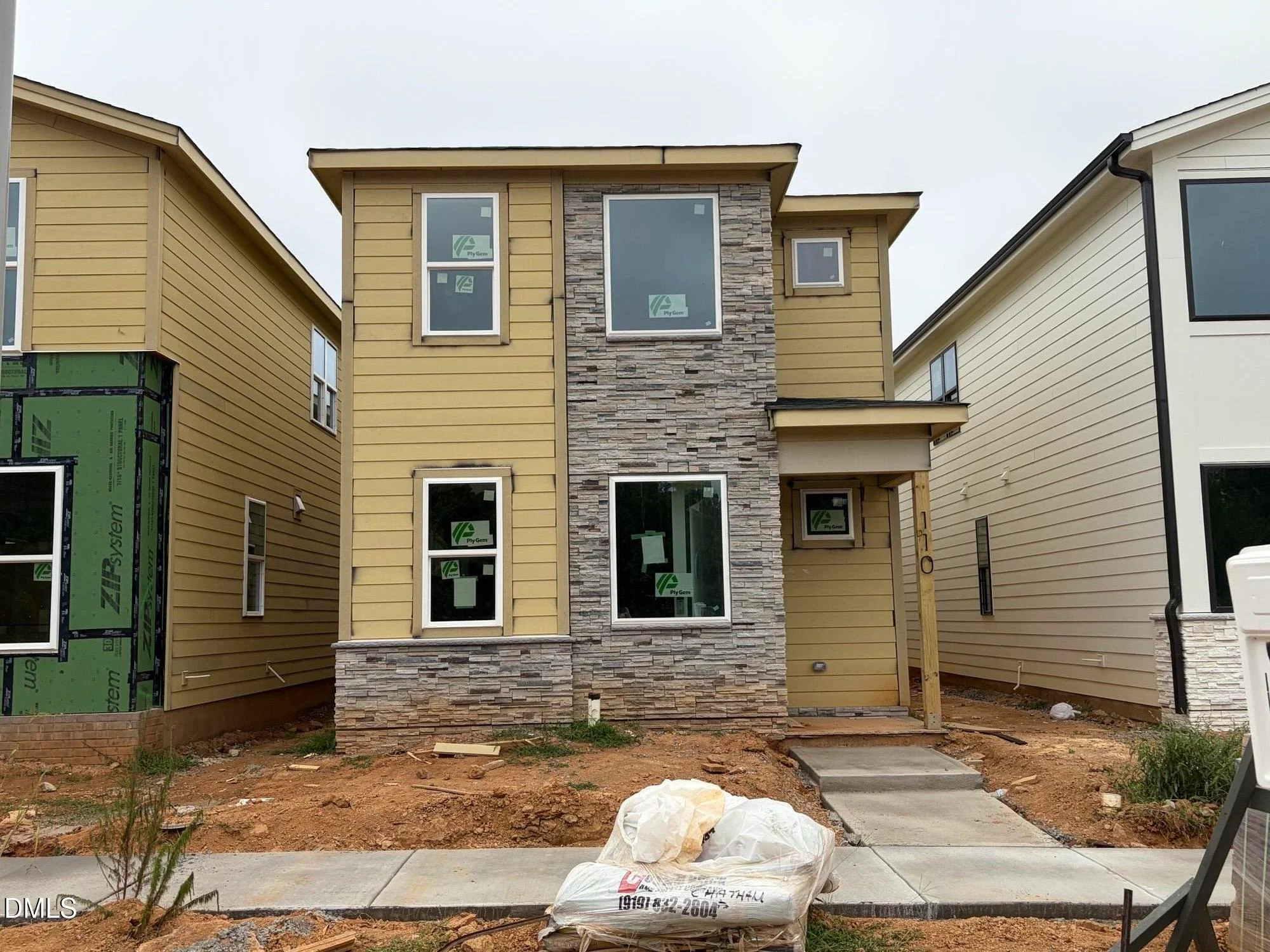 110 N Village Parkway
