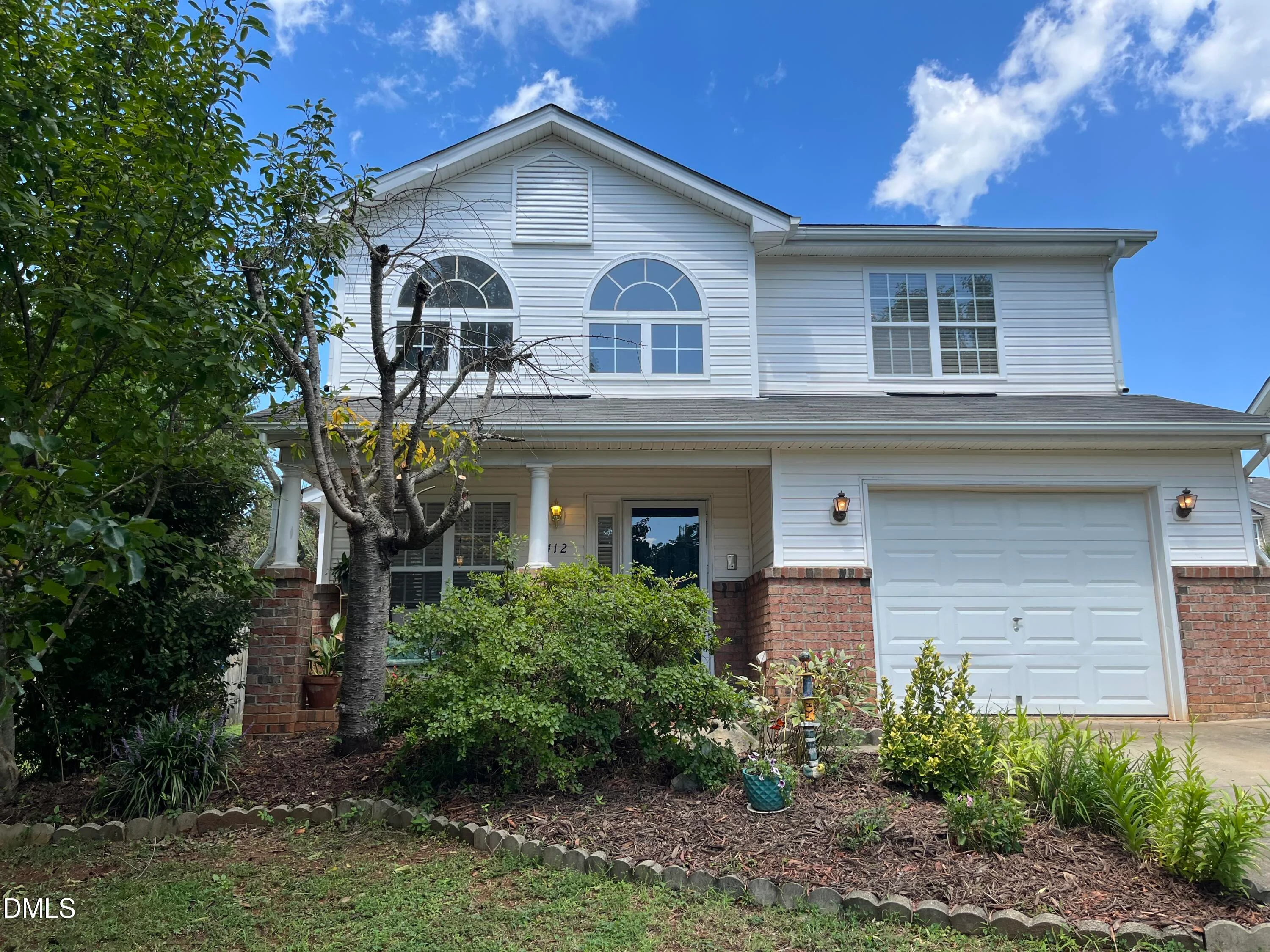 412 Sunland Drive Drive