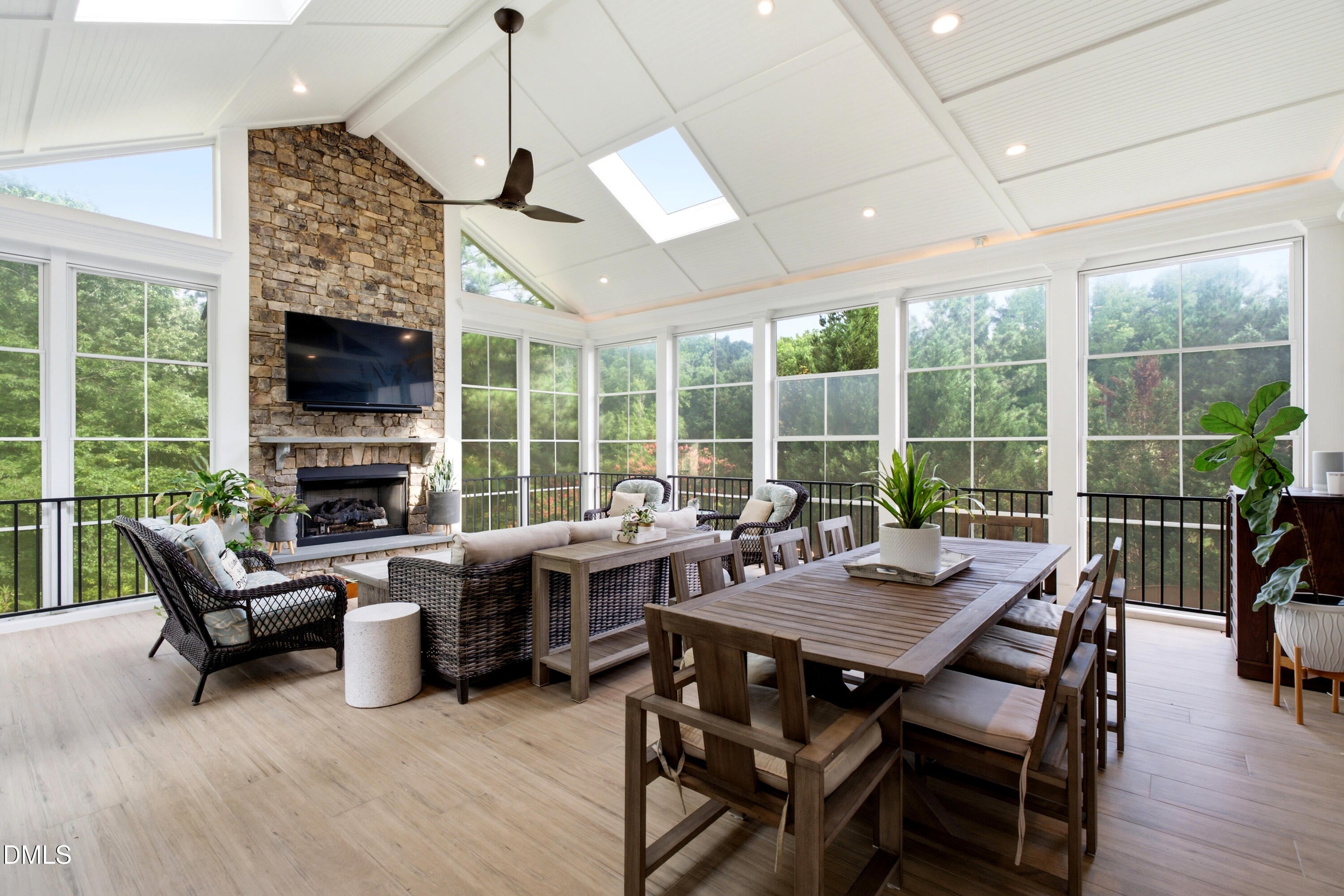 1199 Joslyn Ridge Court