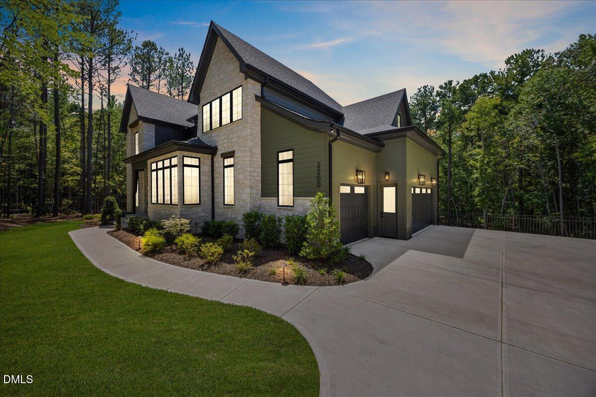2200 Paddstowe Main Way