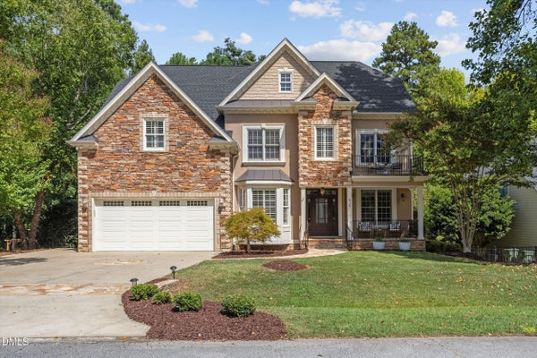 8107 HENDERSON RD, APEX, NC 27539 - Image ea363c97ed30dfc405b75b395d4635db/2645581018