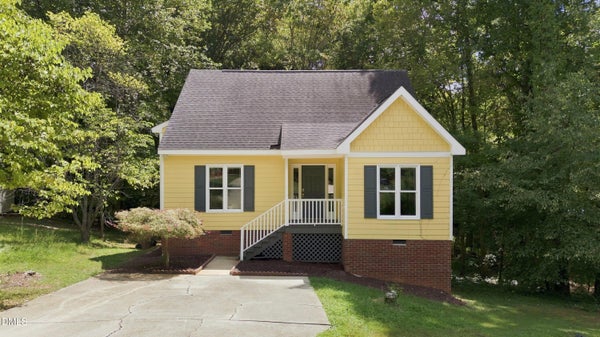 106 BARCELONA CT, CARY, NC 27513 - Image ea9e7537568f69b887d39e7d48cfa516/1793067189