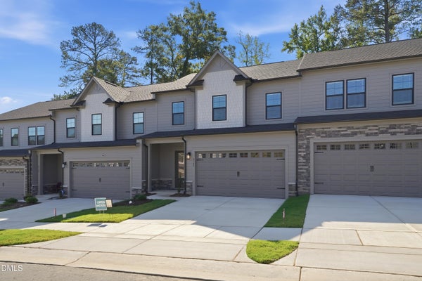 2127 BARRIER RIDGE WAY, APEX, NC 27502 - Image ec01c2d60486a860aa6cab03537497a0/4020942681