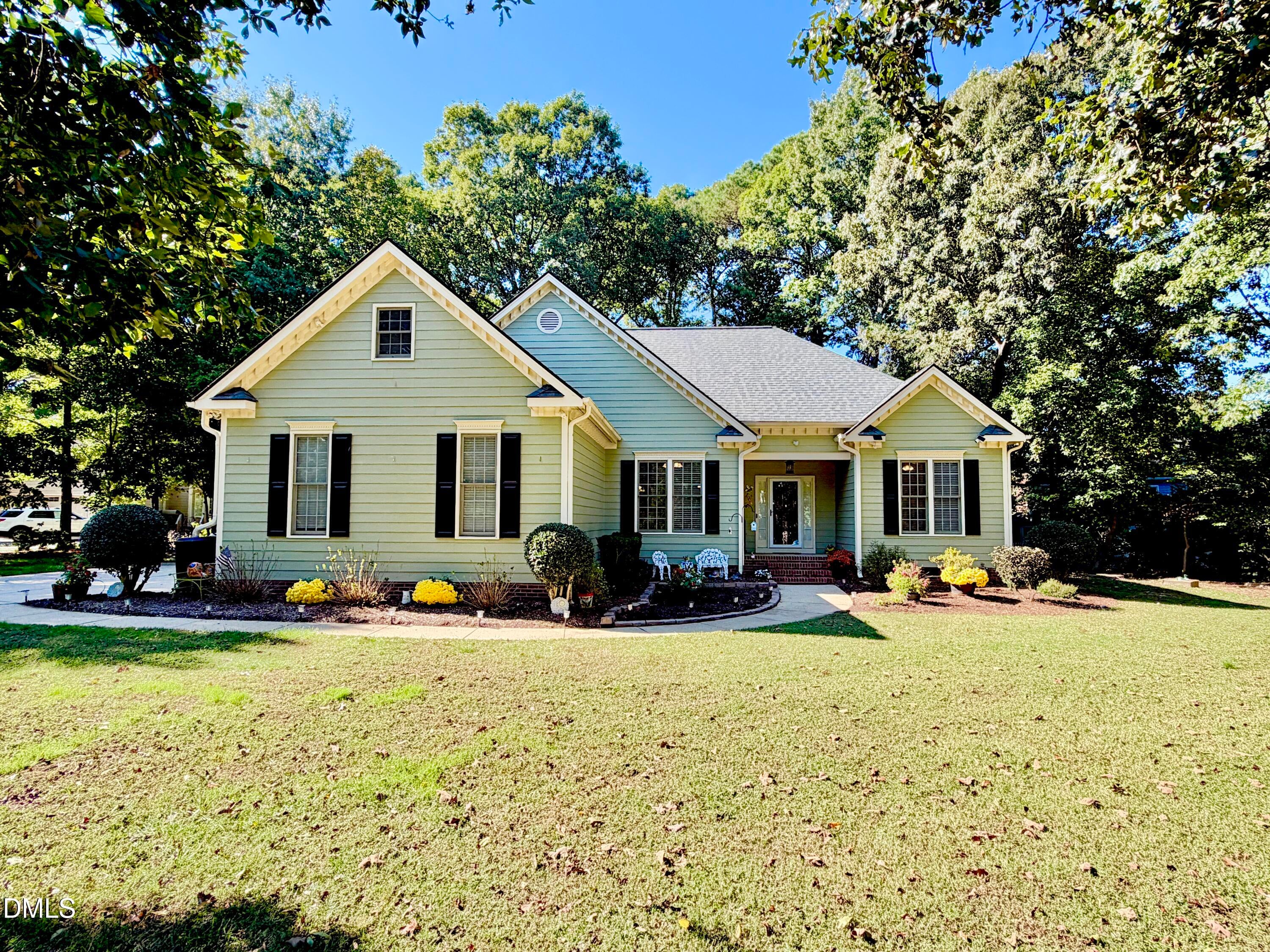 3200 Oaklyn Springs Drive