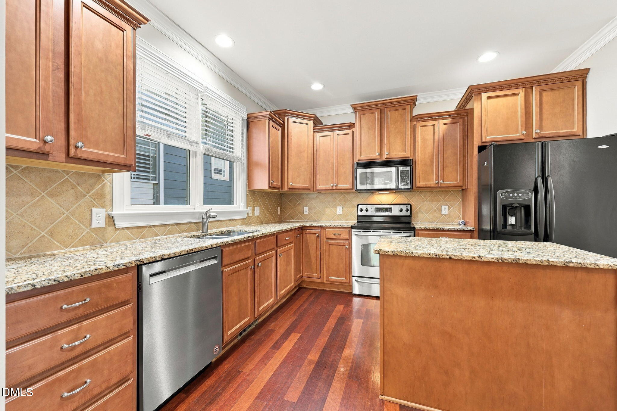 2217 Caramoor Lane