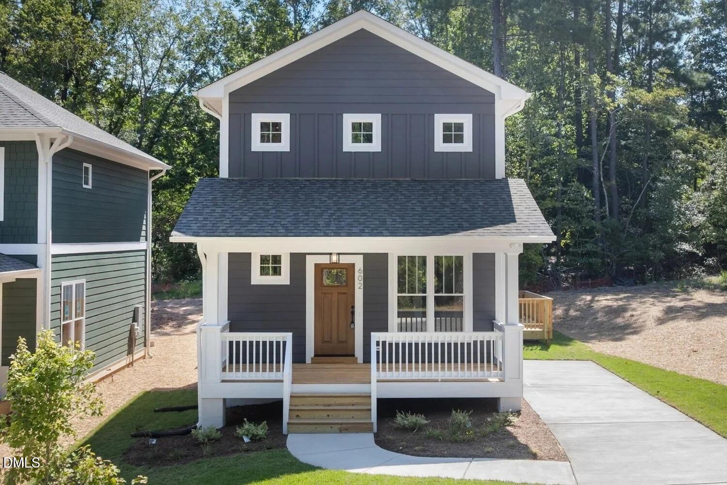 592 Hemlock Avenue