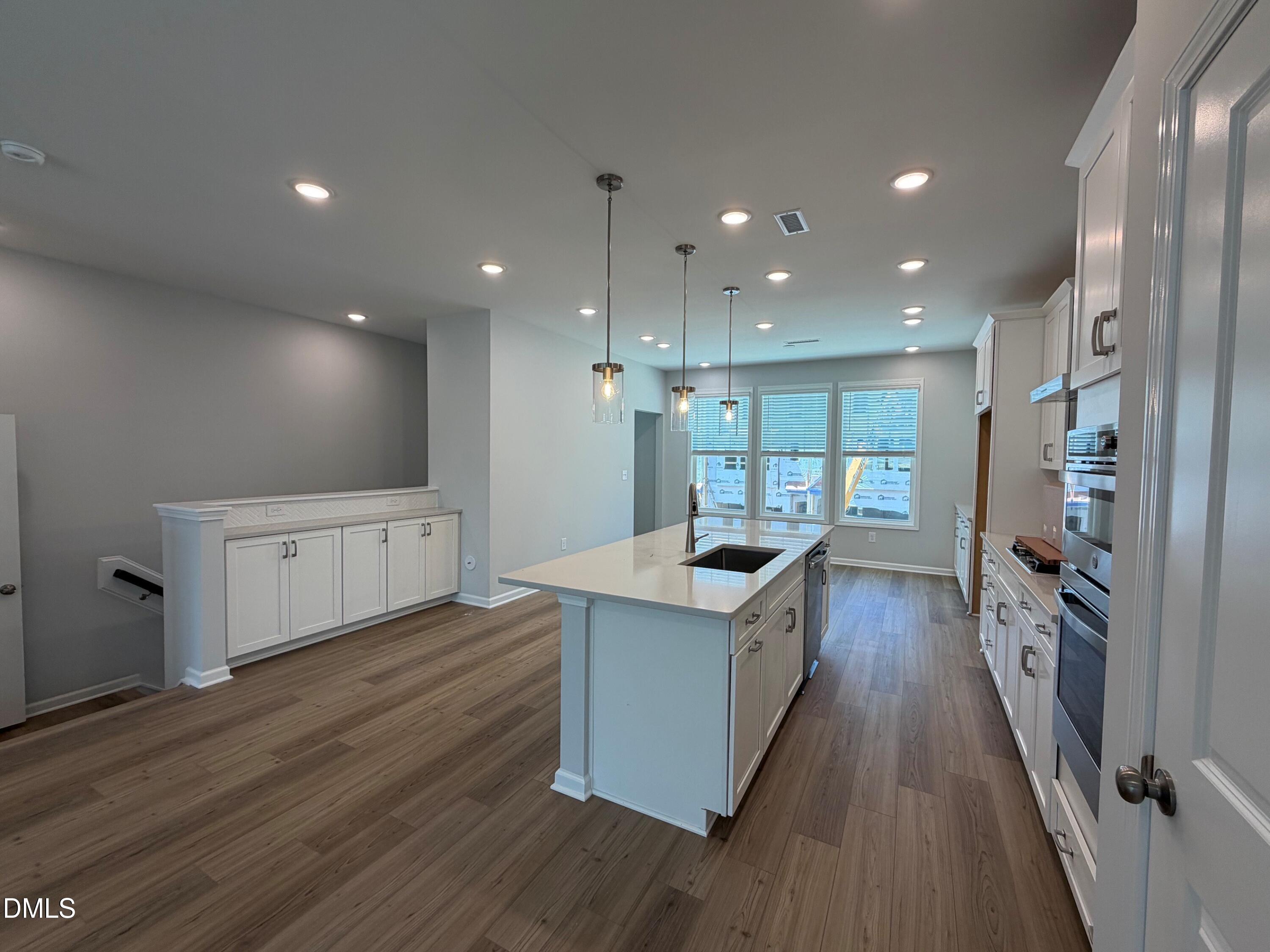 9045 Hazy Jade Way