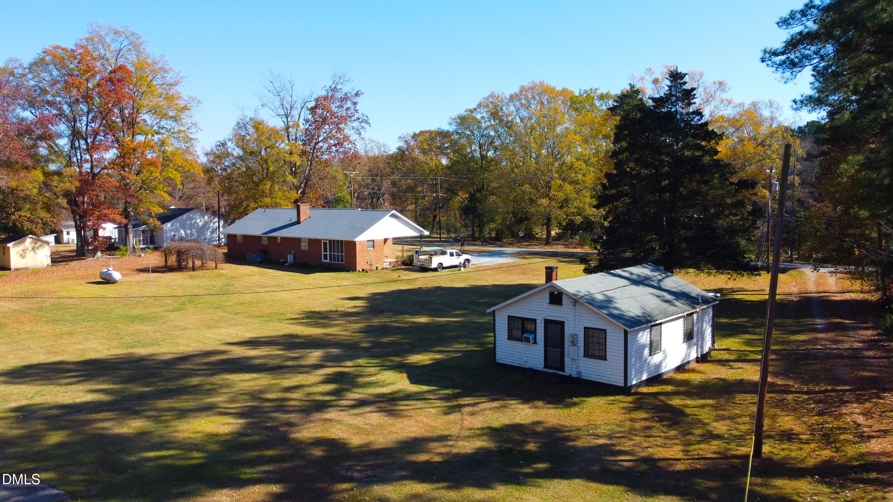 3513 Cheek Road