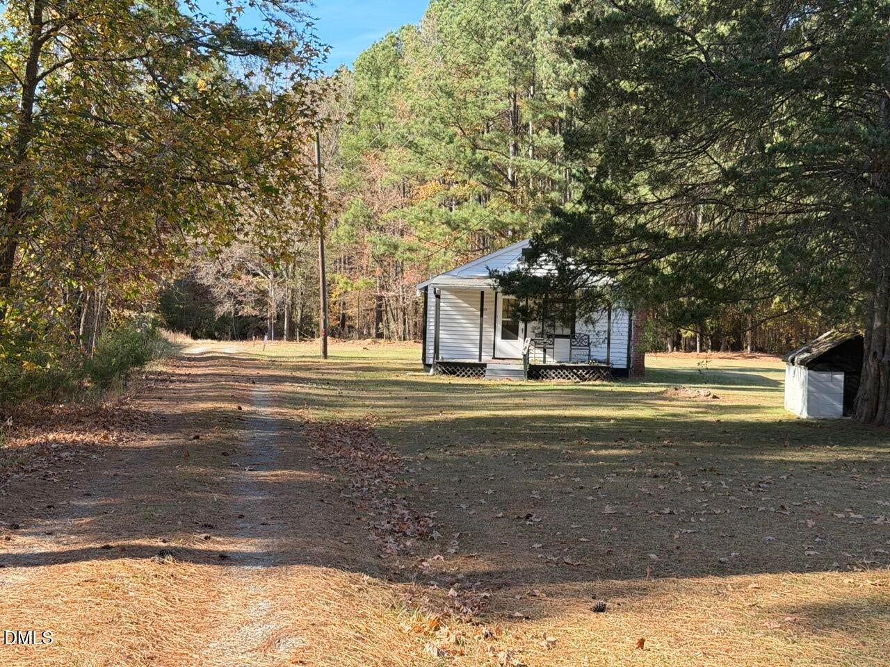 3513 Cheek Road