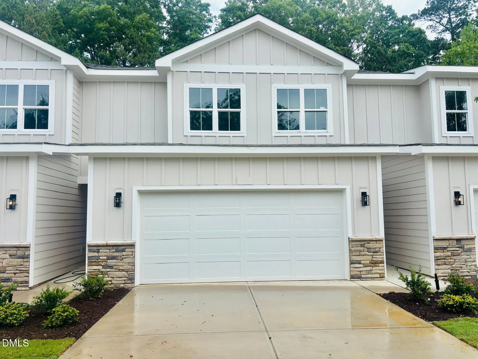 4425 Dominion Crest Drive