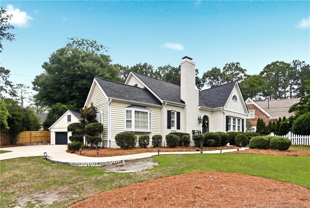 326 W Park Drive