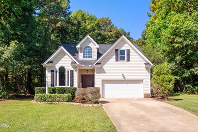 140 Clay Ridge Way Holly Springs NC 27540