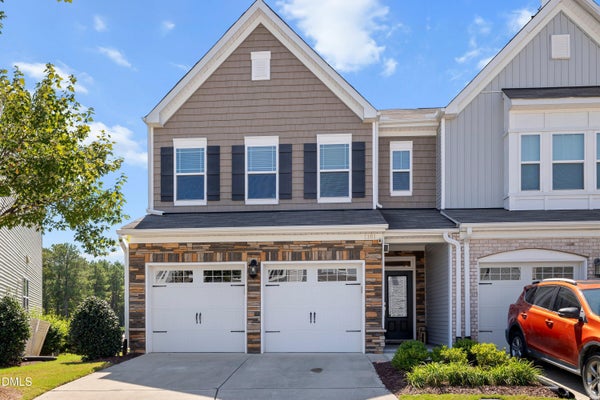 1161 EPIPHANY RD, MORRISVILLE, NC 27560 - Image ee0a6abbc30d208ccb844d1abf4f18a3/3758362178