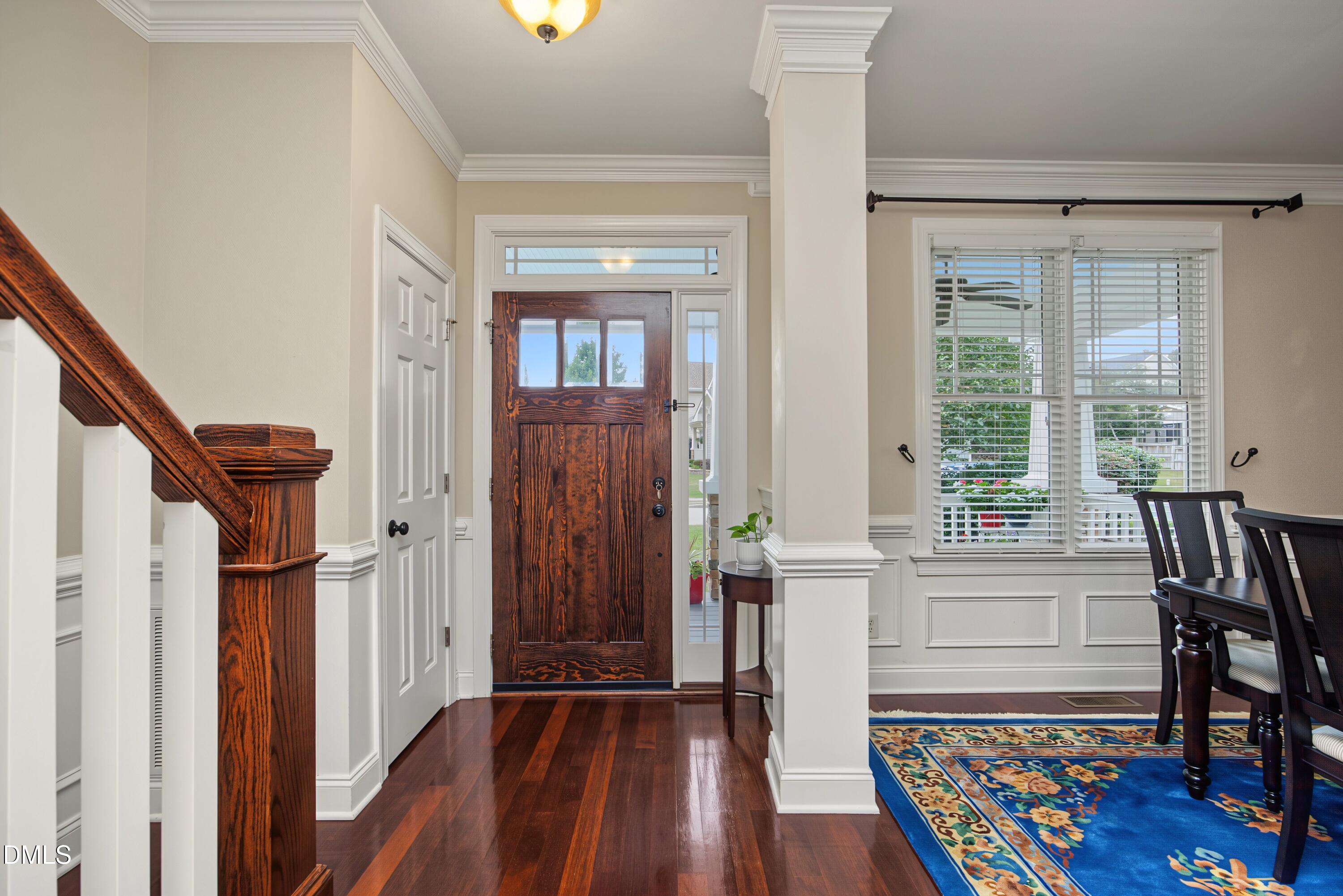 712 Shoals Lake Drive