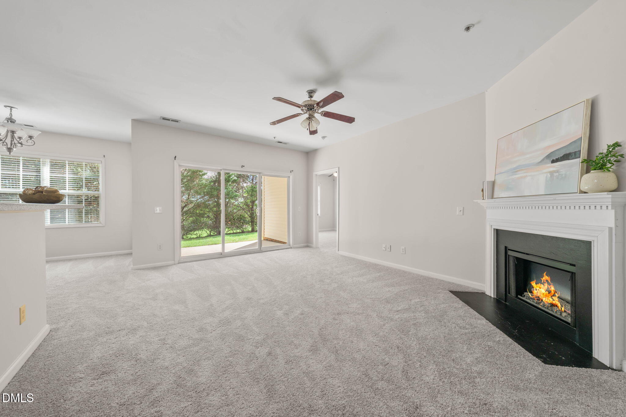 1012 Linen Drive