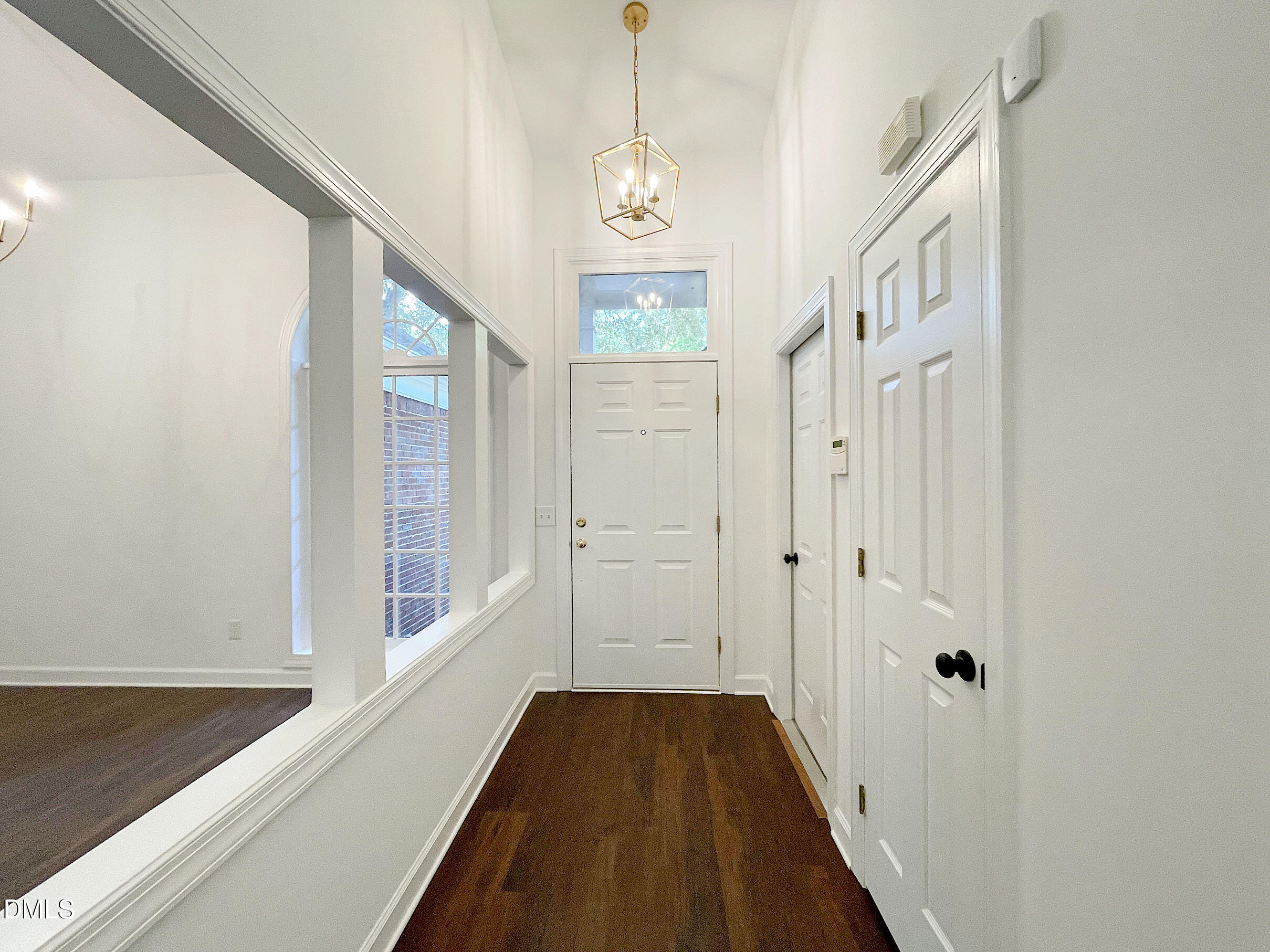 102 Hunters Crossing