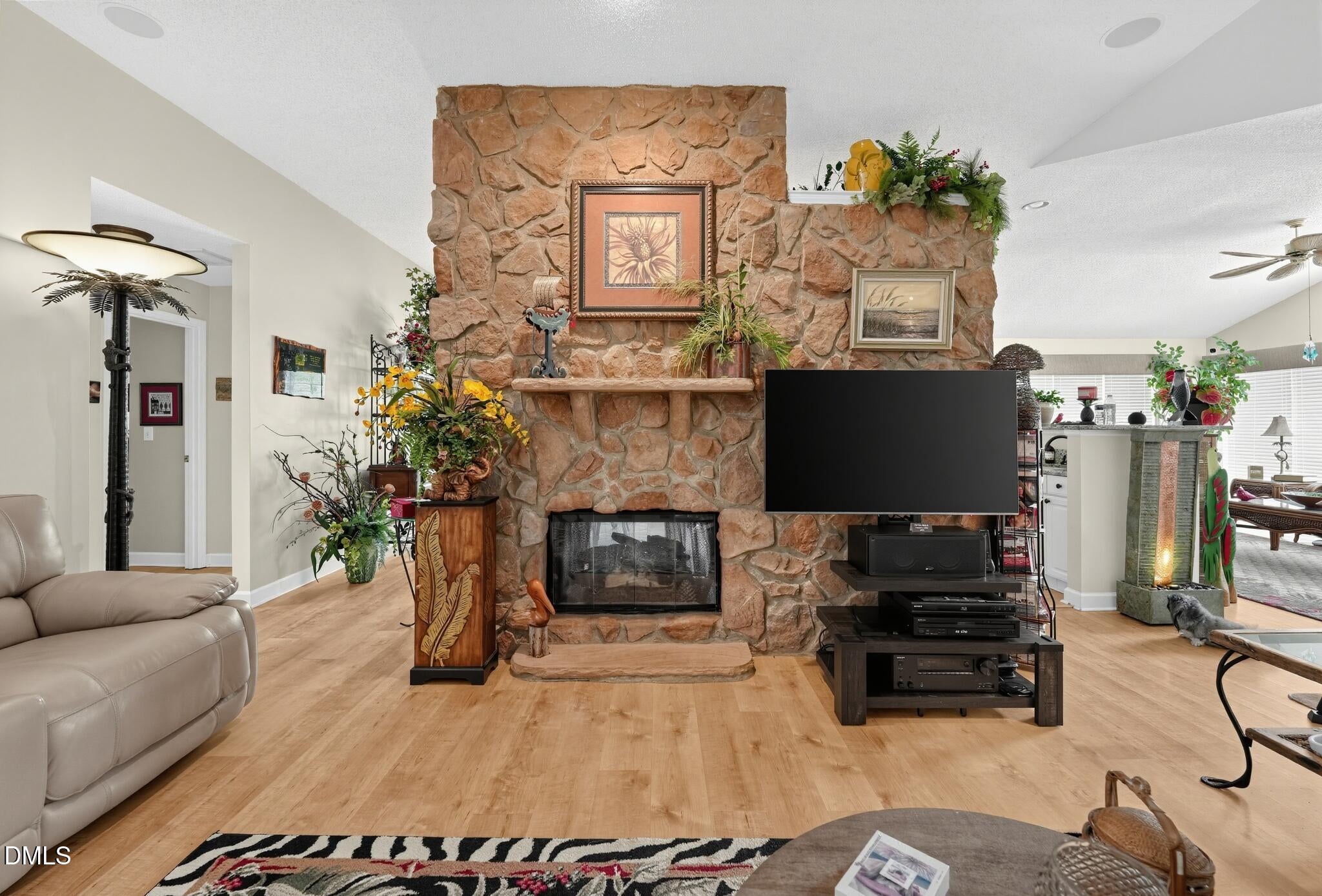 1325 Kendallwood Drive