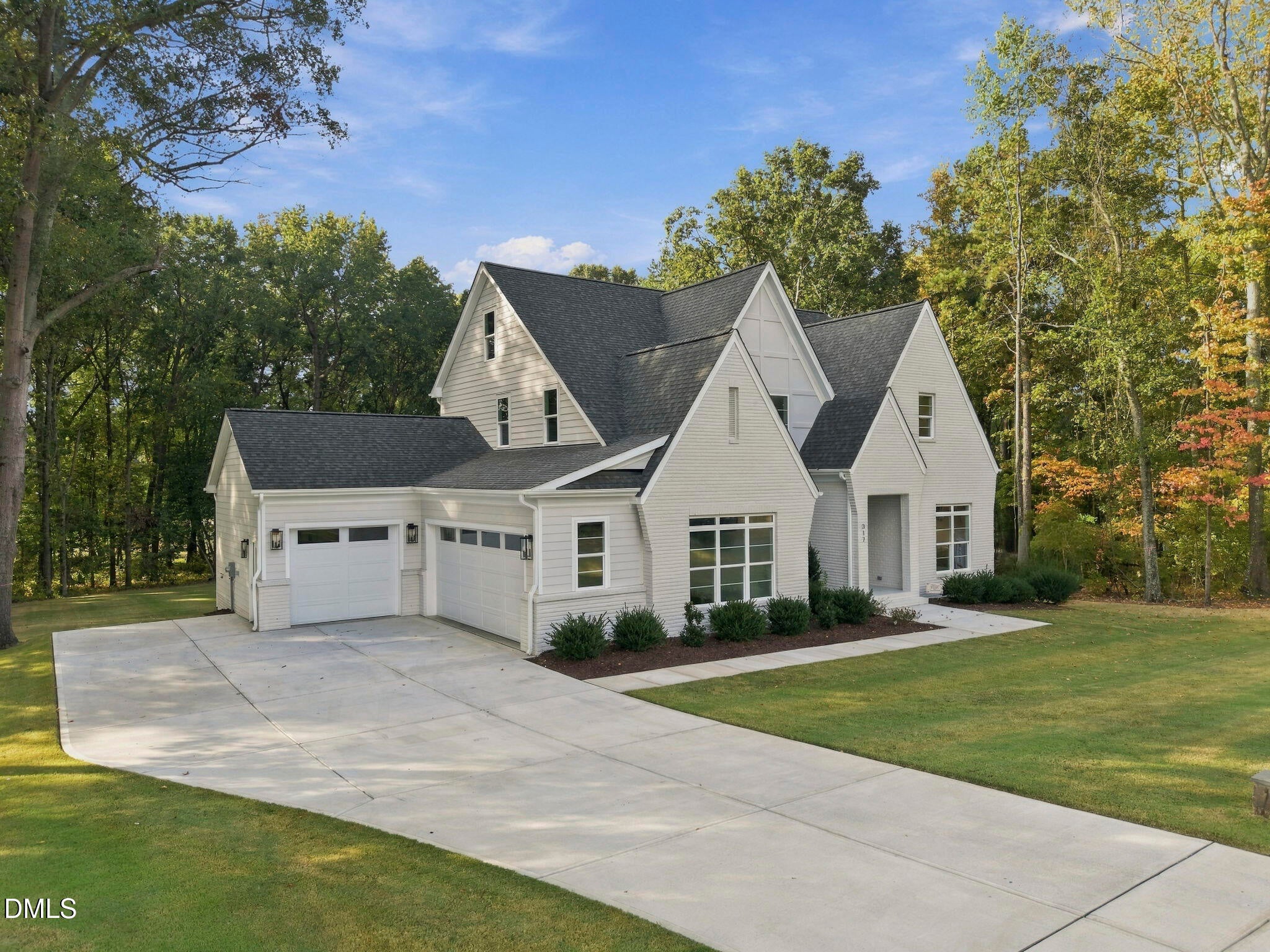 317 Black Caviar Way