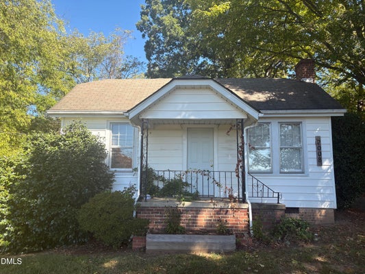 2008 CHAPEL HILL RD, BURLINGTON, NC 27215 - Image ee9f3ab52fbbee01b8bccd15e6306cfc/8498176