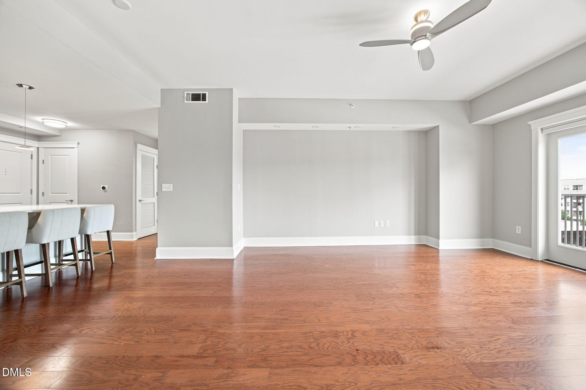 222 Glenwood Avenue 501