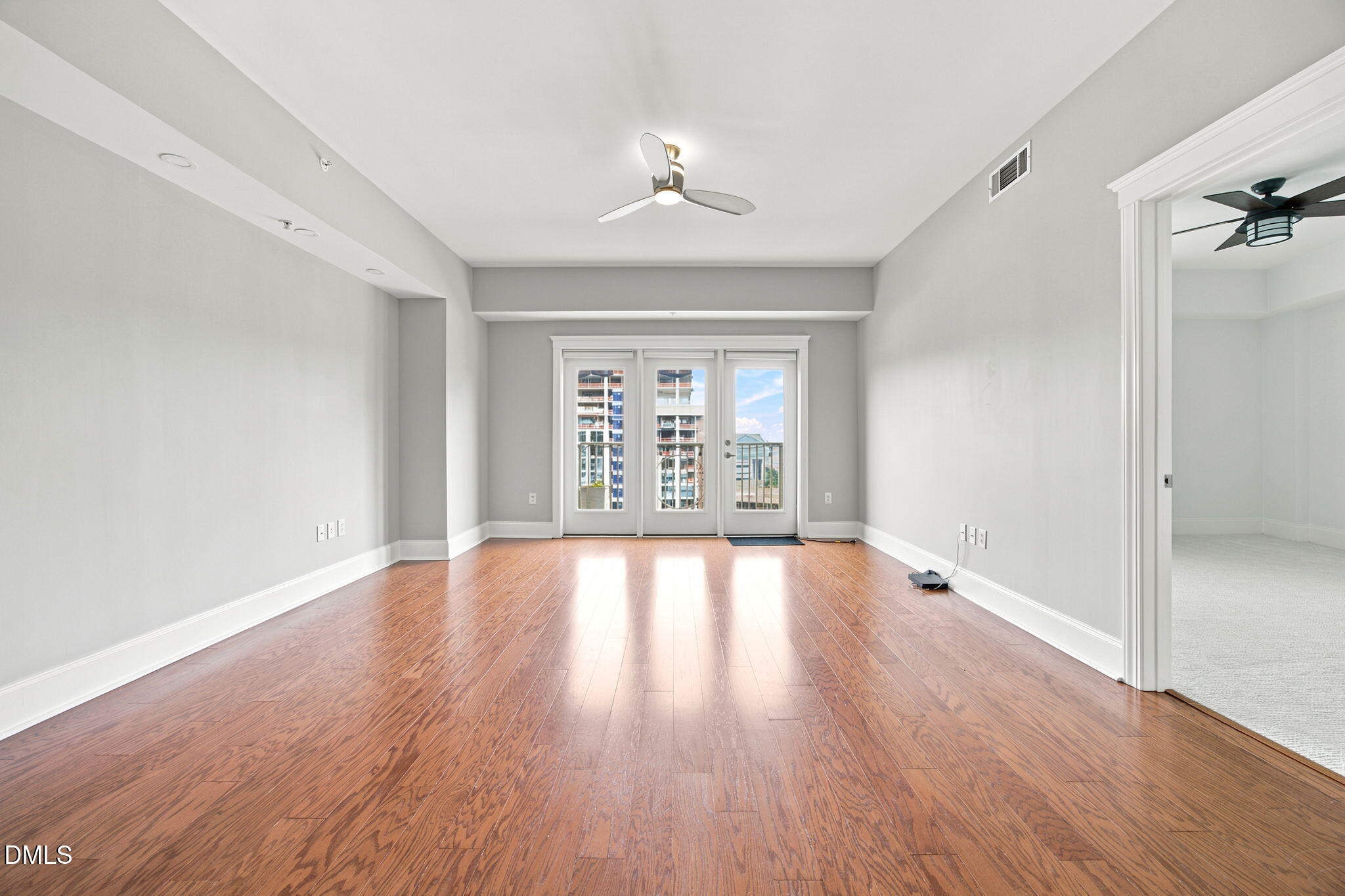 222 Glenwood Avenue 501