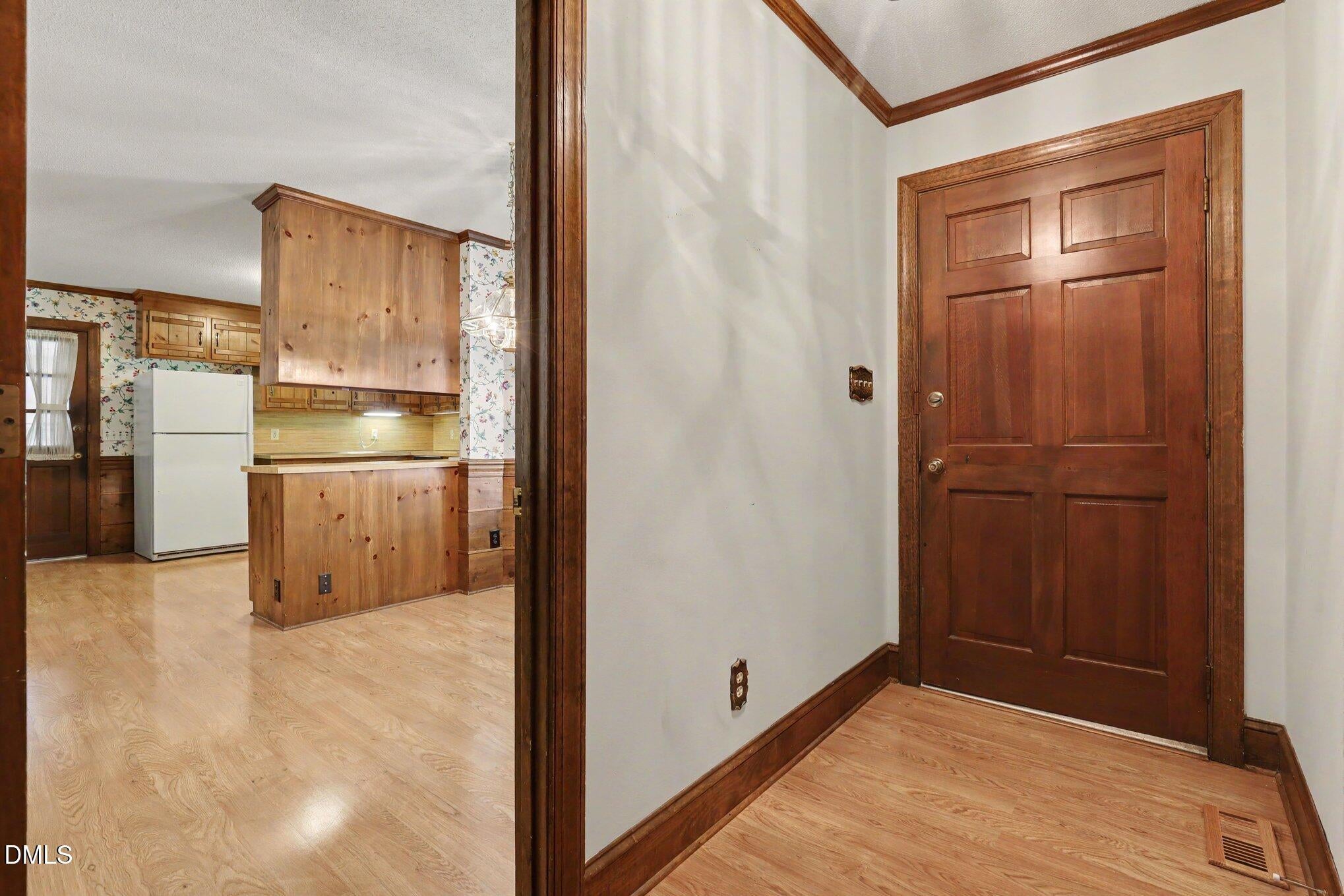 6400 Dresden Lane