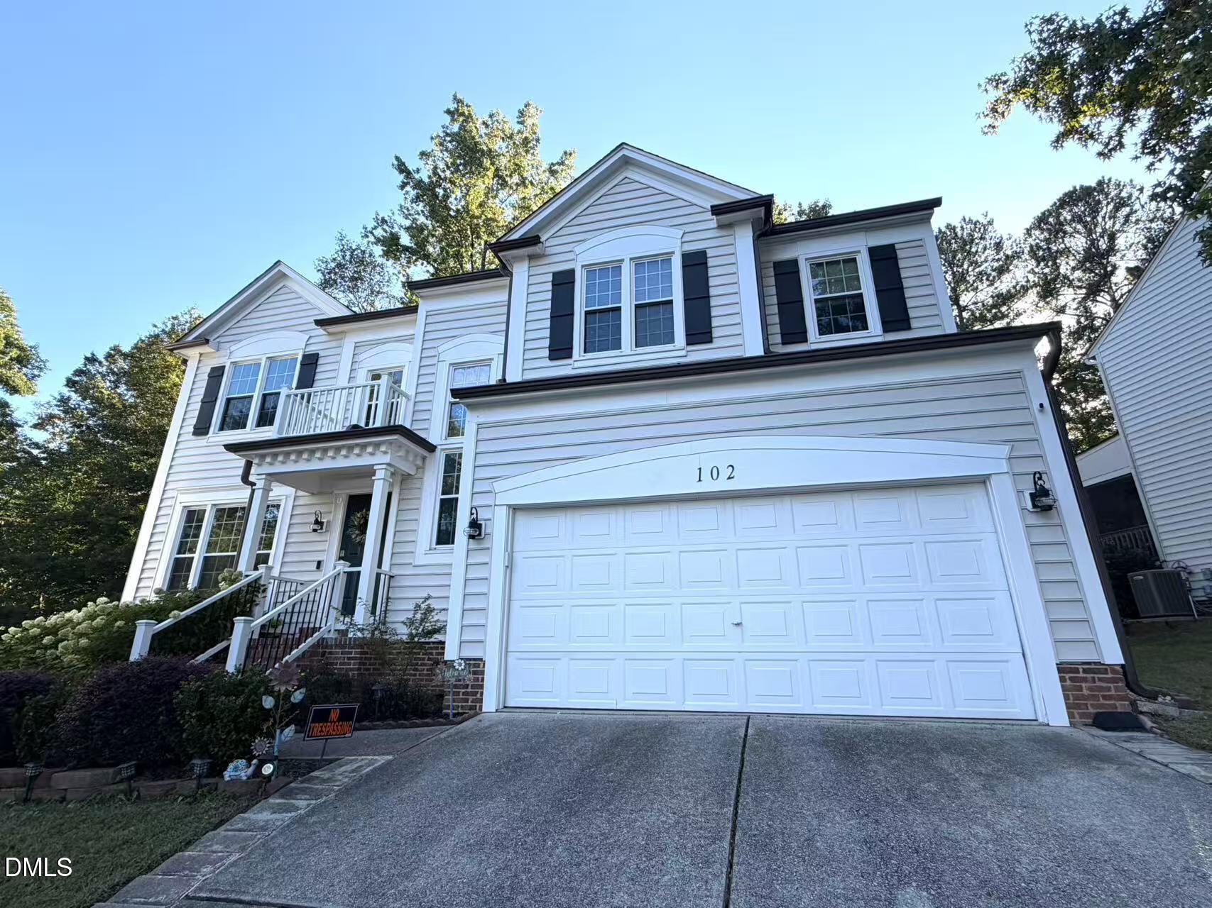 102 Pellinore Court
