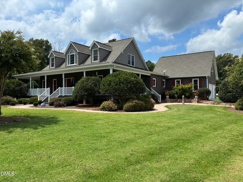 6967 Garrett Store Road, photo 1 of 44