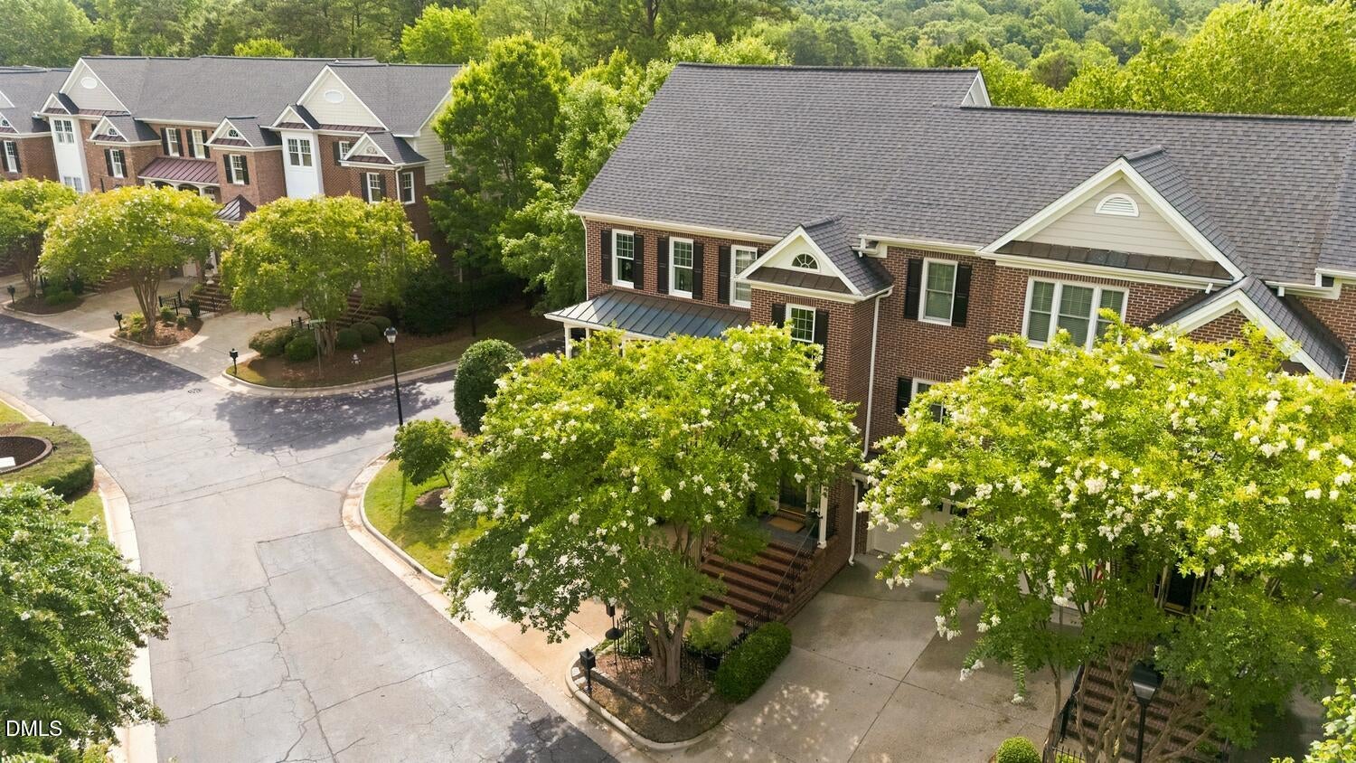 116 Lions Gate