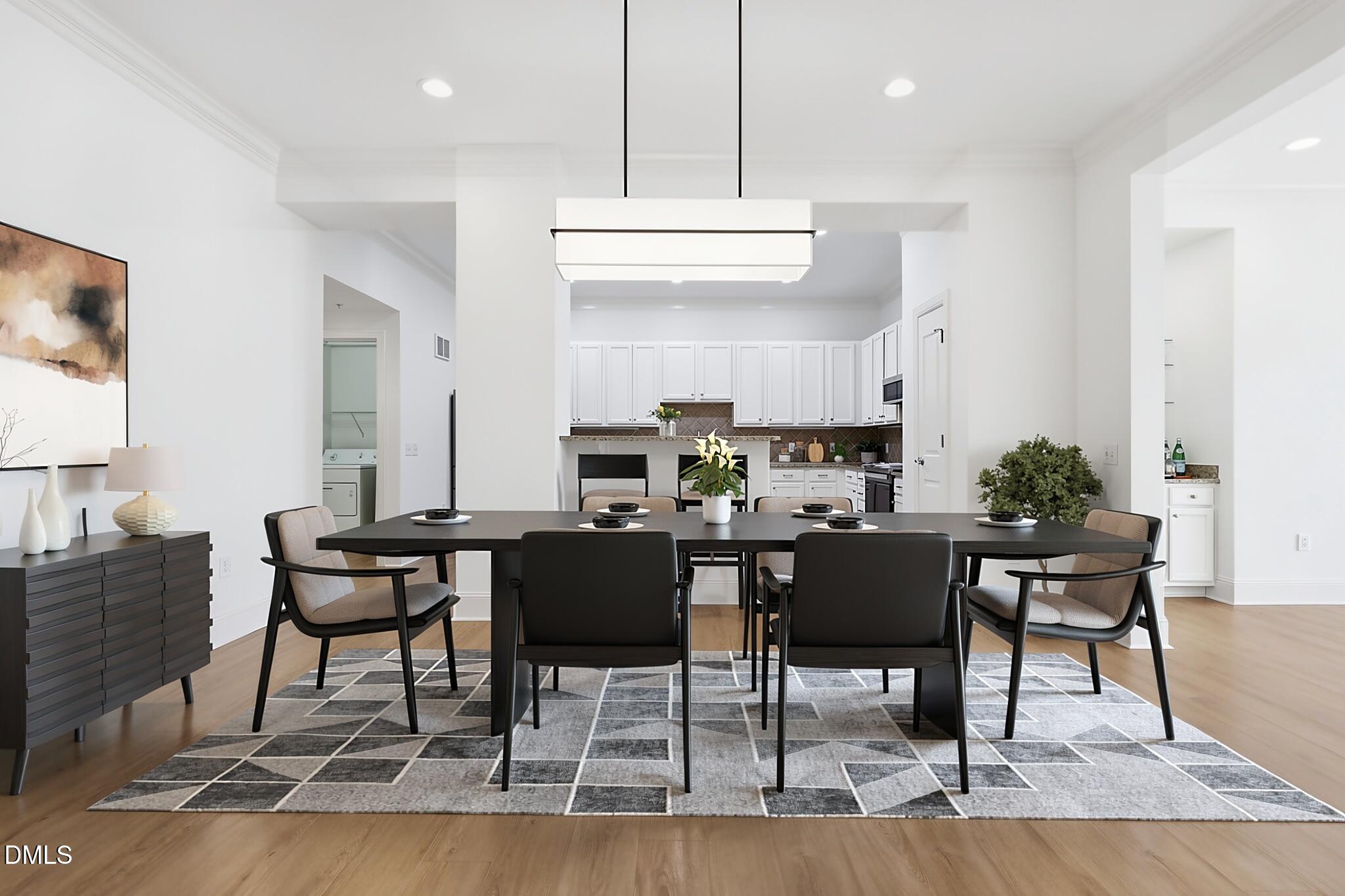 317 W Morgan Street 504