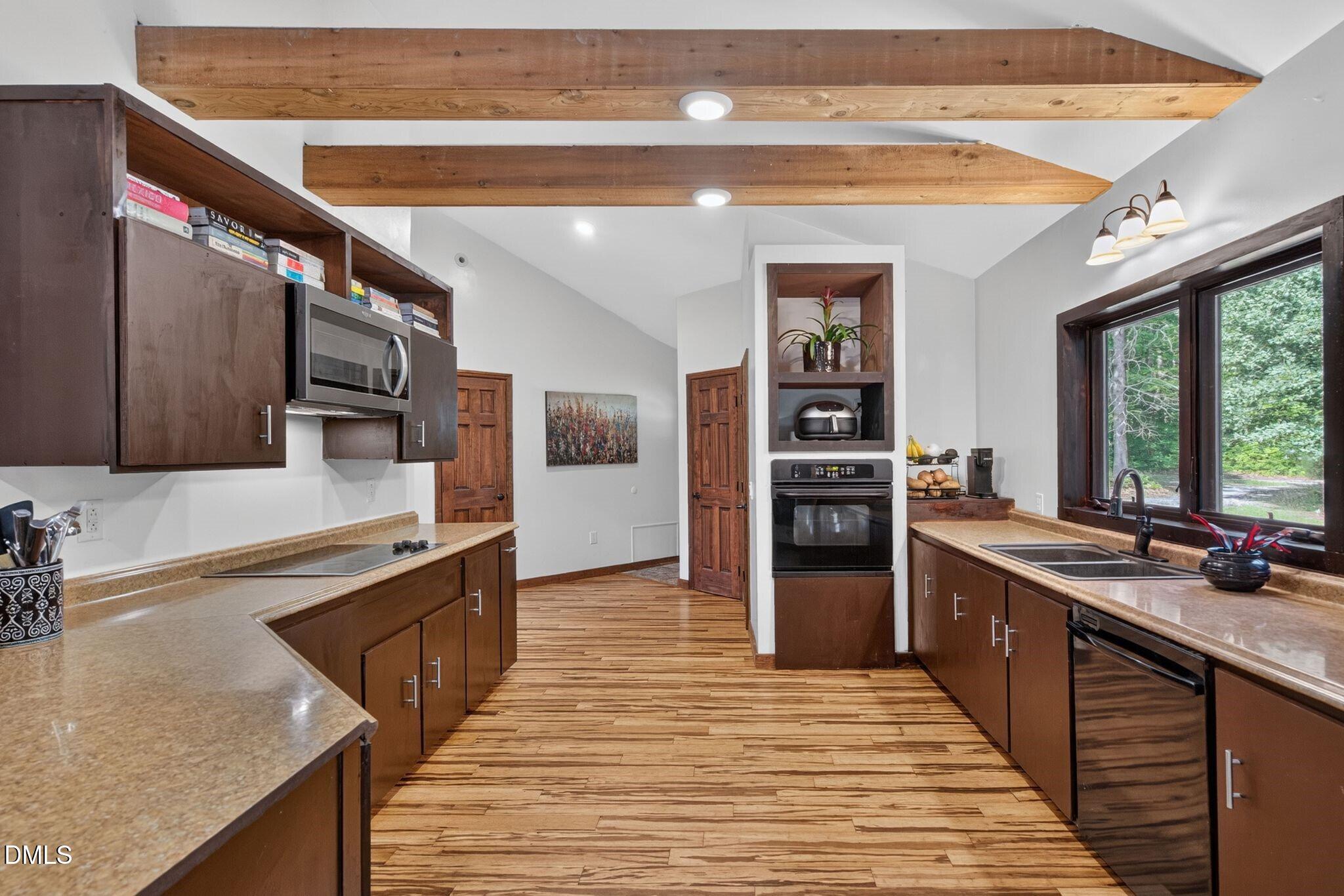 3686 Sandy Creek Road