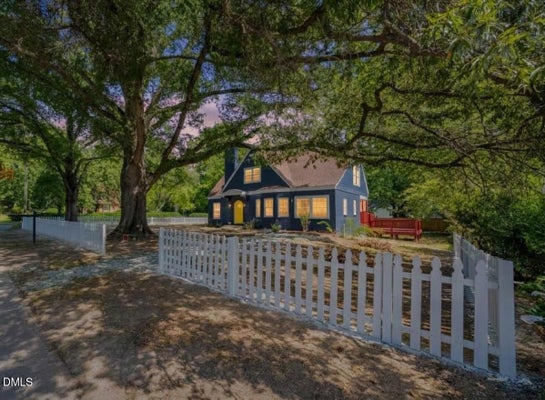 2526 N ROXBORO ST, DURHAM, NC 27704 - Image efc39d855b58626fa4d3c310edd411cd/3005642587