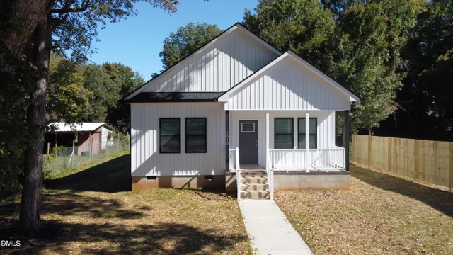 1010 Maple Avenue, photo 4 of 25