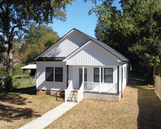 1010 Maple Avenue, photo 3 of 25