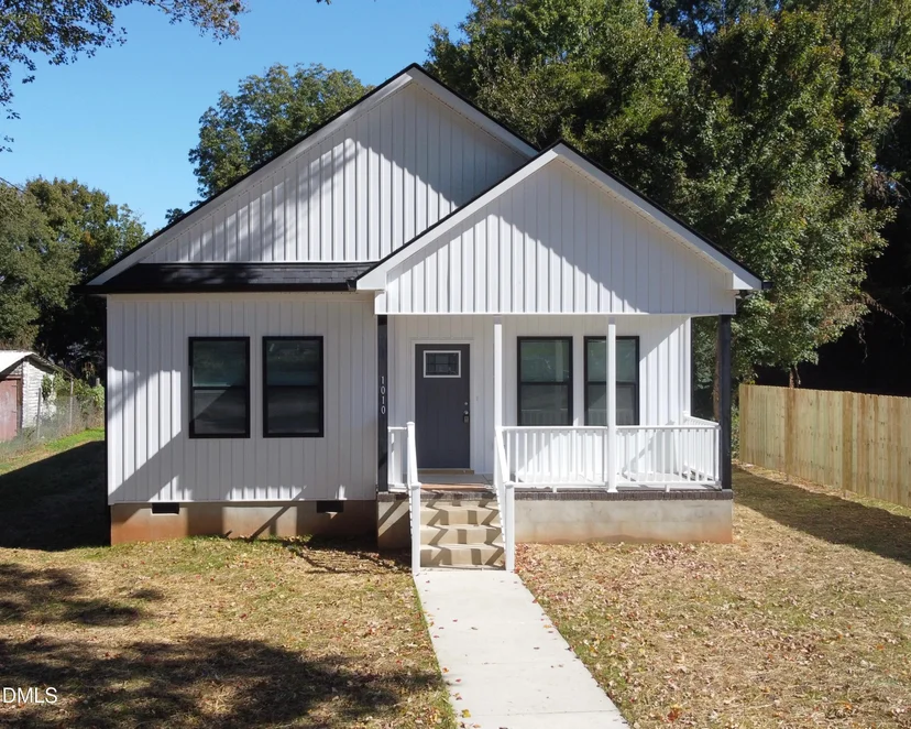 1010 Maple Avenue, photo 1 of 25
