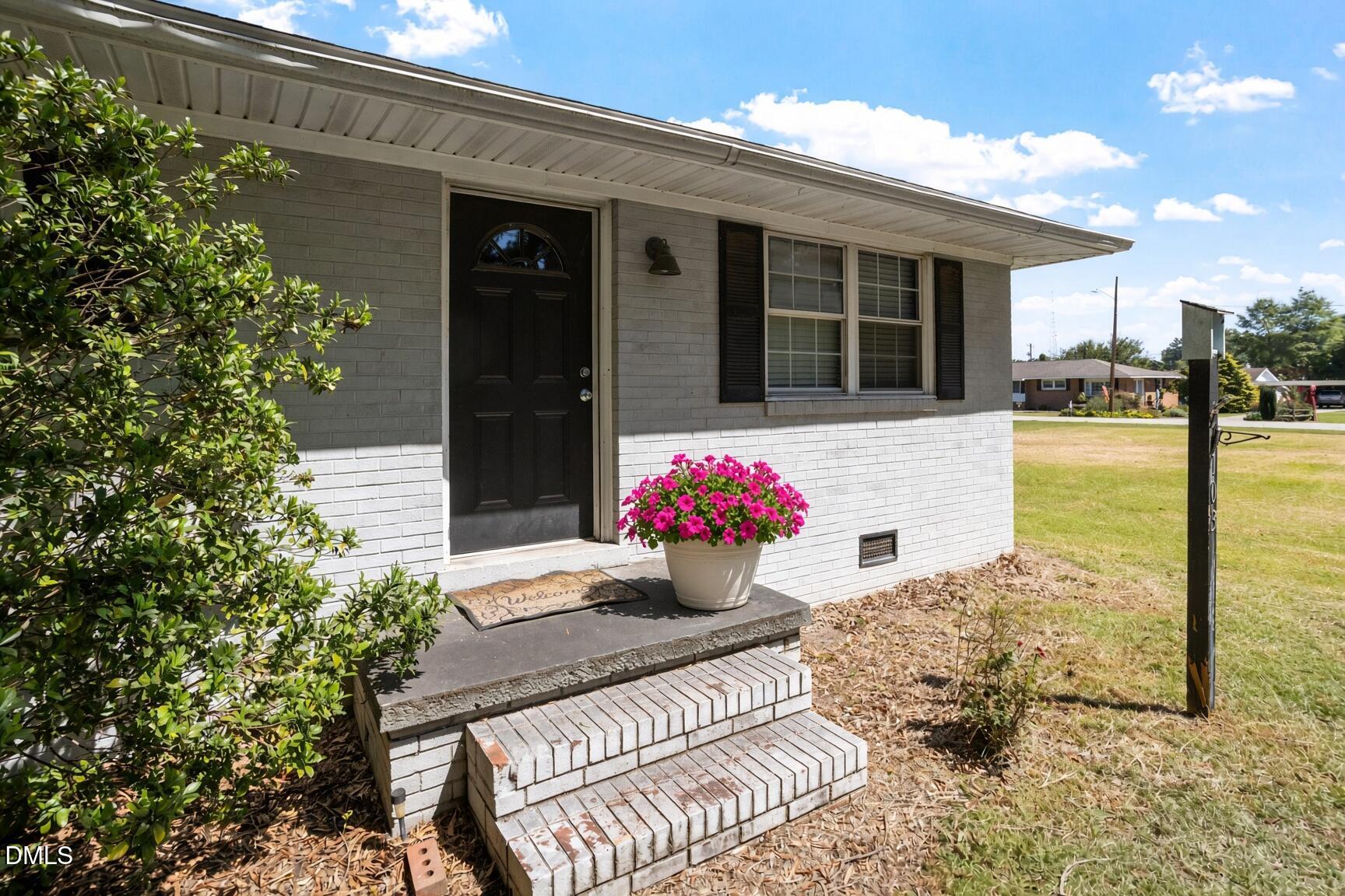 103 Fowler Circle
