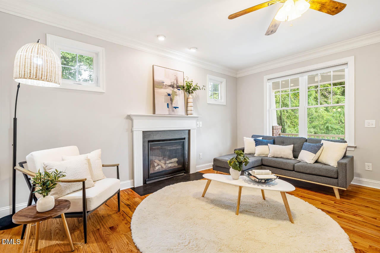 98 W Murray Avenue
