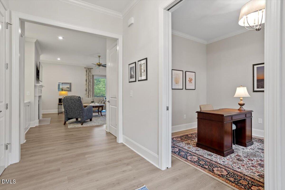 811 Laurelwood Drive