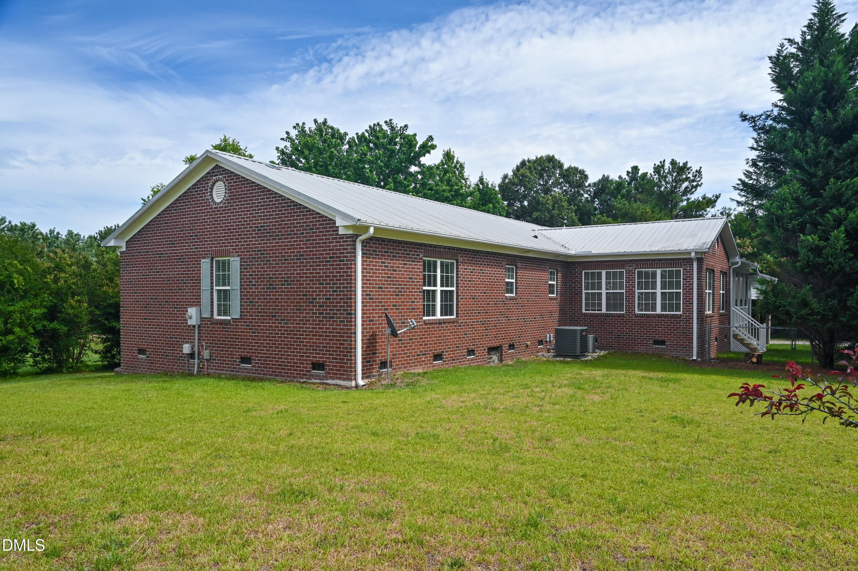 3406 Cemetery Road