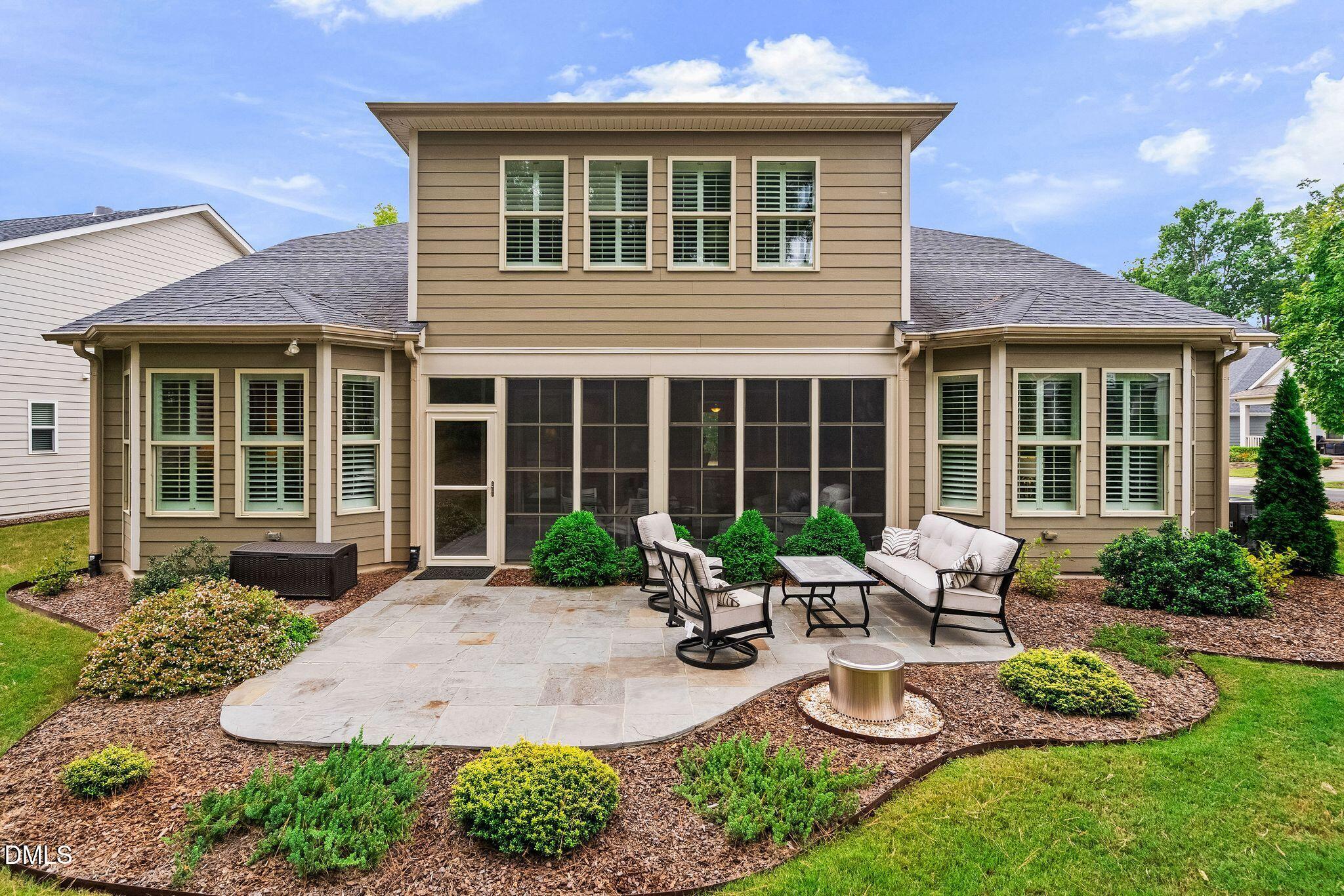 1468 Grangerford Court