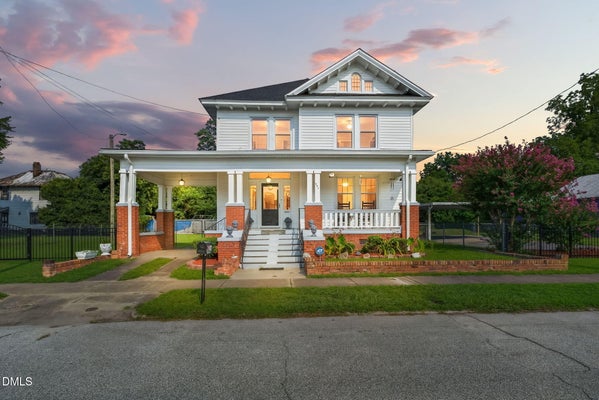 306 S JAMES ST, GOLDSBORO, NC 27530 - Image f116c083d9464f49704c4482b08f2e53/1963552977