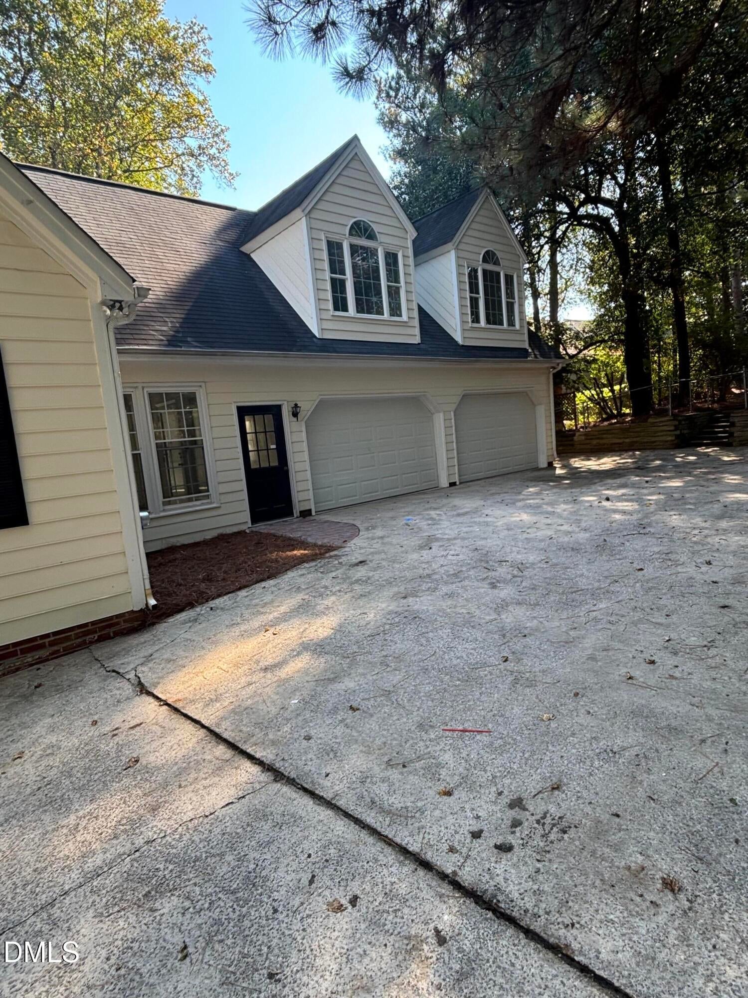 615 Stratford Drive